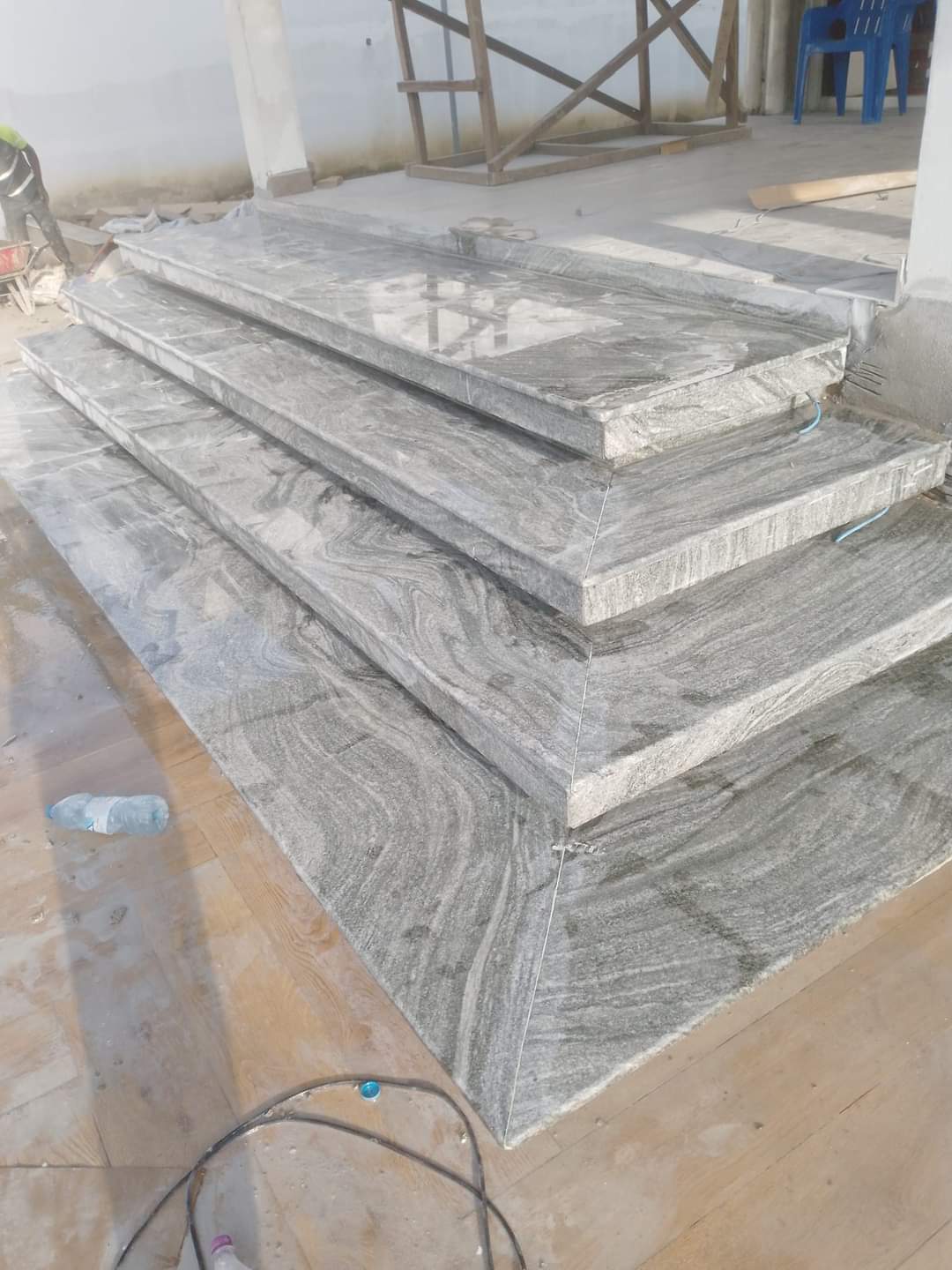 fe34c121-1363-4acb-b606-f611ba28502b